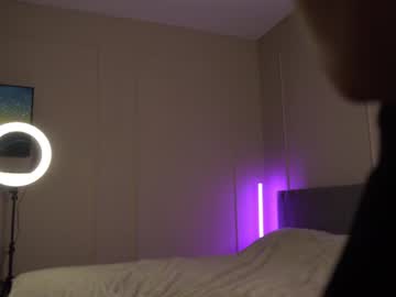 webcam girl emilybatee live cam image #9739536