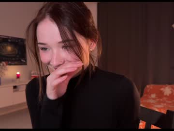 webcam girl okily_dokily live cam image #10824078