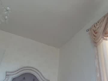webcam girl littlegreekflower live cam image #10349421