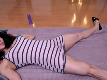 webcam girl nikkisweetie live cam image #2899072