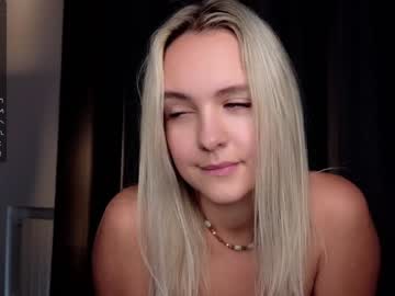webcam girl beverly_hillls live cam image #8866212