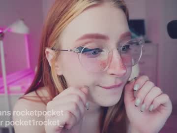 webcam girl pocketrocket_ live cam image #1946107