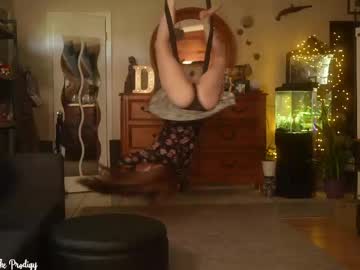 webcam girl tinatopp live cam image #12642929