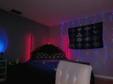 webcam girl gooner_girl live cam image #11336245