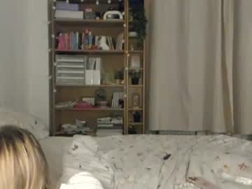webcam girl str4wb3rrycat live cam image #5230557