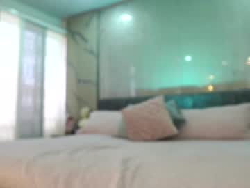webcam girl nina_mon live cam image #10858973