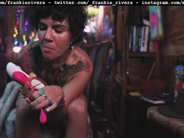 webcam girl _frankie_rivers live cam image #2887689