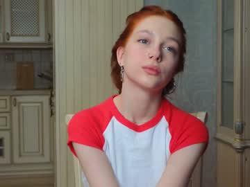 webcam girl shirleywhitney live cam image #8292212