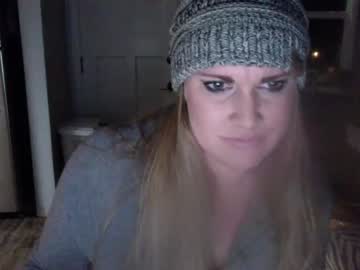 webcam girl mamagurl live cam image #1022866