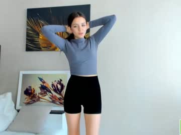 webcam girl darlenefarman live cam image #9381149