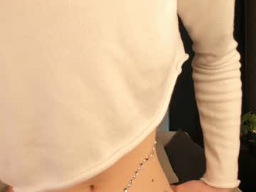 webcam girl scarletmore live cam image #9422511