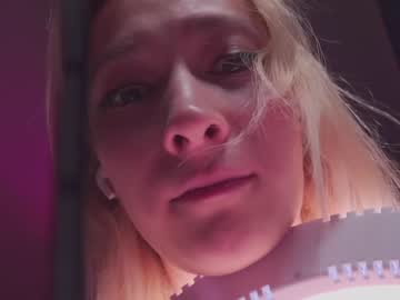webcam girl aveksmr live cam image #517614
