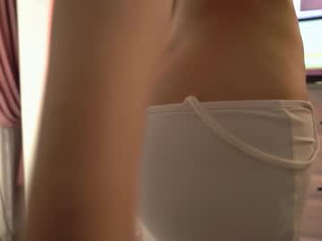 webcam girl sweety_rinushka_ live cam image #9994096