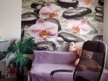 webcam girl jennycutey live cam image #2695885
