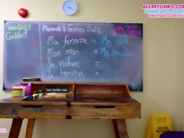 webcam girl livecleo live cam image #4980373
