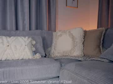 webcam girl x_lily_x live cam image #4712660