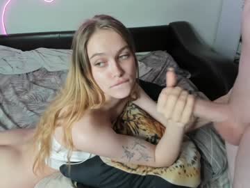 webcam couple maya__77 live cam image #10660299