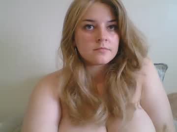 webcam girl ladydreamy live cam image #7574950