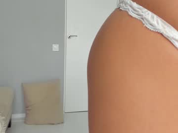 webcam girl star_gazing live cam image #2640347
