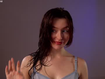 webcam girl alisonrouge live cam image #9358093