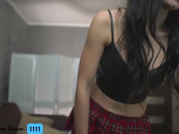 webcam girl oxxme live cam image #10937910