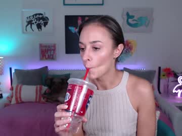webcam girl holihurricane live cam image #7175938