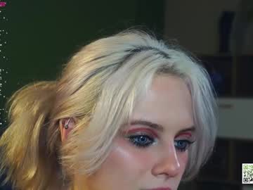 webcam girl audreycarvin live cam image #10105275