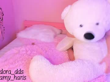 webcam couple amy__haris live cam image #948750