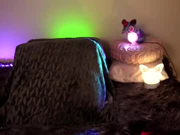 webcam girl akira_mori live cam image #11844619