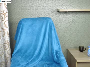 webcam girl aliska_dark live cam image #982135