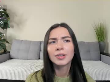 webcam girl nicoleluuv live cam image #12574309