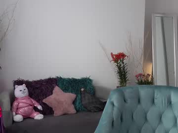 webcam girl beyllove_d live cam image #4500408