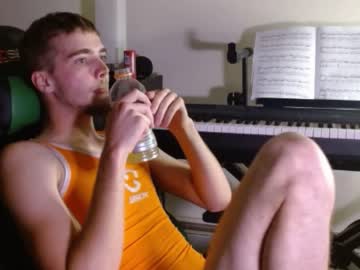 webcam man jamesblond_1 live cam image #9246789