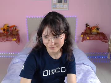 webcam girl little_effy18 live cam image #730045