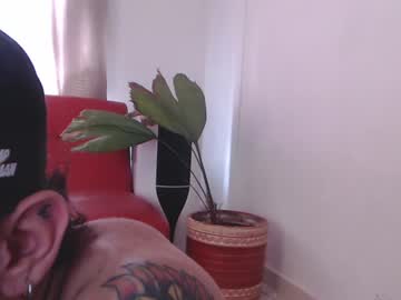 webcam man fratguysonline live cam image #4279819