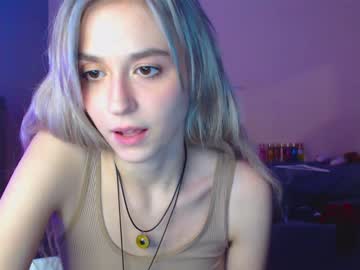 webcam girl holymollylight live cam image #158377