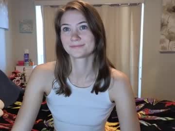 webcam girl katynowhere live cam image #10142175
