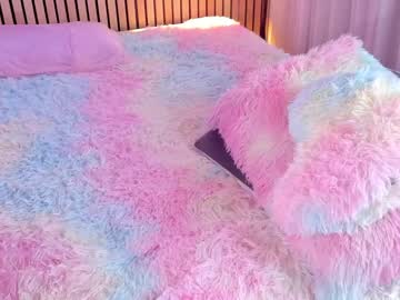 webcam girl little_effy18 live cam image #8956845