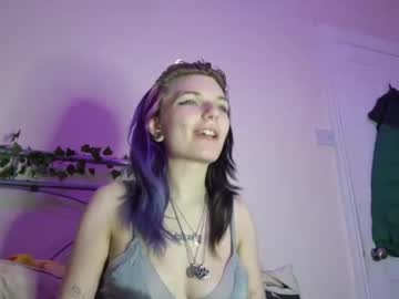 webcam girl lizzyylovesick live cam image #9579410