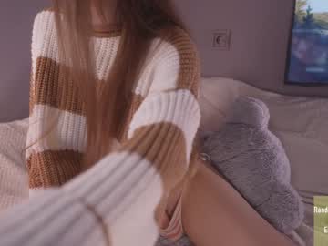webcam girl alice_kosmos live cam image #4895311