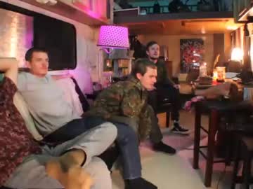 webcam man hollandhousestudios live cam image #1757594