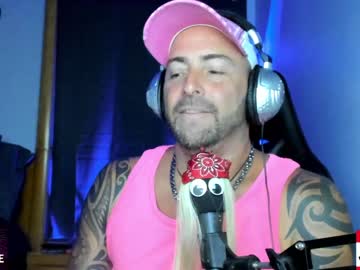 webcam man whaaaaaaaat live cam image #3299172