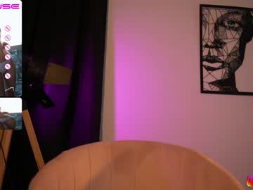 webcam girl lucie_beltran live cam image #6293964