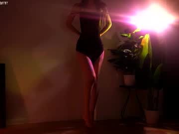 webcam girl shiningstarrr live cam image #12394605