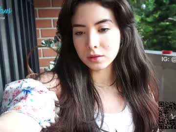webcam girl soifiee live cam image #3841324