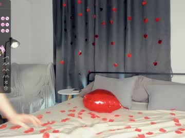 webcam girl cute_caprice live cam image #8534380