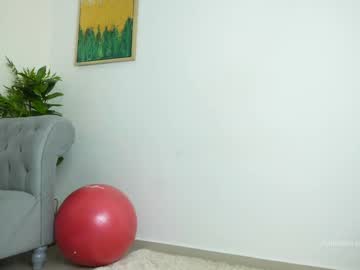 webcam girl joss_caprice live cam image #11869927