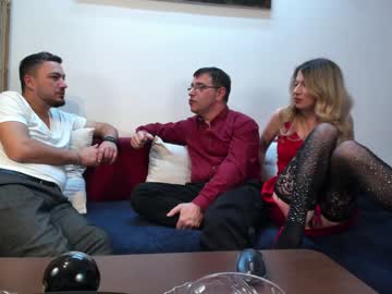 webcam couple julyaandraul live cam image #8353110