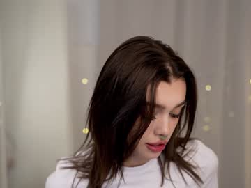 webcam girl karina_amiri live cam image #10084881