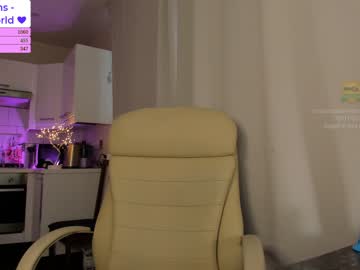 webcam girl victorias_world live cam image #743968